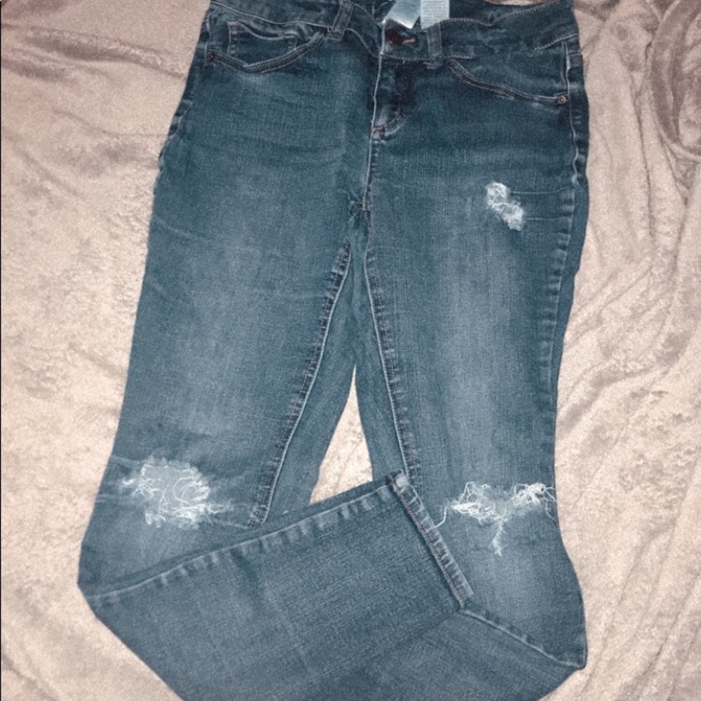Ripped jeans